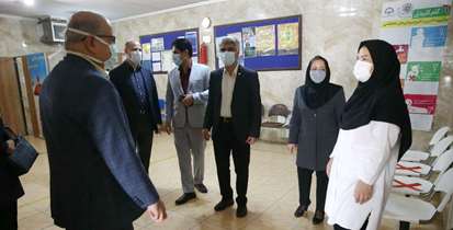 بازدید دکتر زالی از روند واکسیناسیون در ۵ مرکز خدمات جامع سلامت